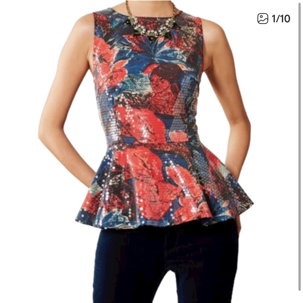 Anthropologie Wolven
Sleeveless Sequin Sugared Peplum
Top Size 6
